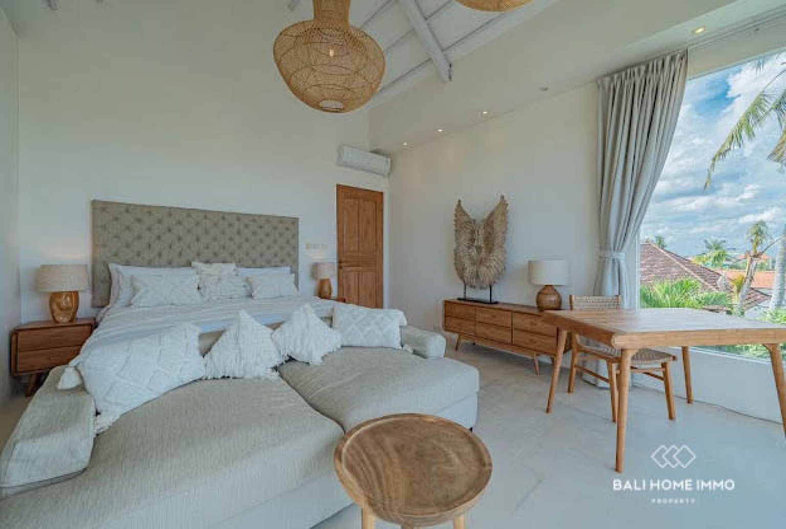 Élégante villa de 5 chambres avec vue panoramique sur les rizières et l'océan à Seseh view 7