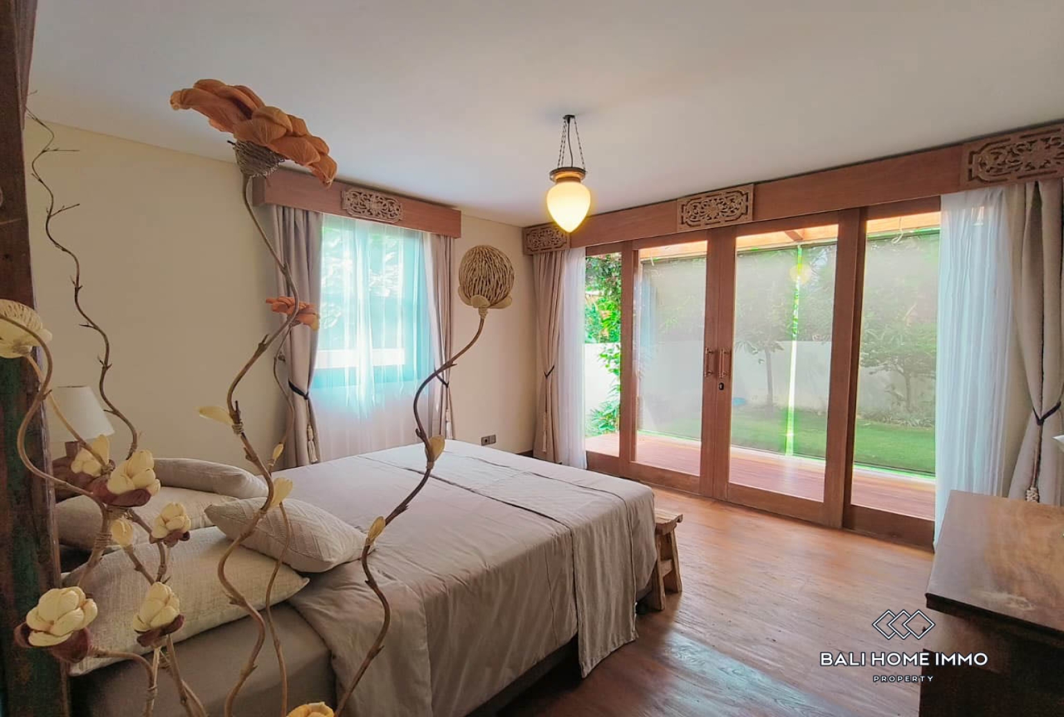 Exquisite 3-Bedroom Spacious villa for sale in Mawang Kelod, Lodtunduh view 11