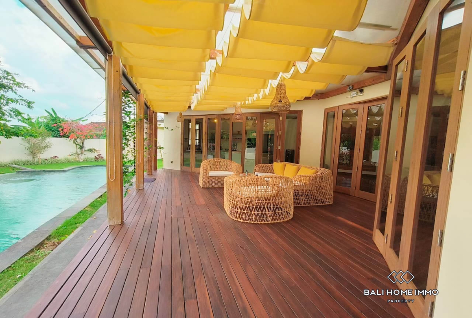 Exquisite 3-Bedroom Spacious villa for sale in Mawang Kelod, Lodtunduh view 2