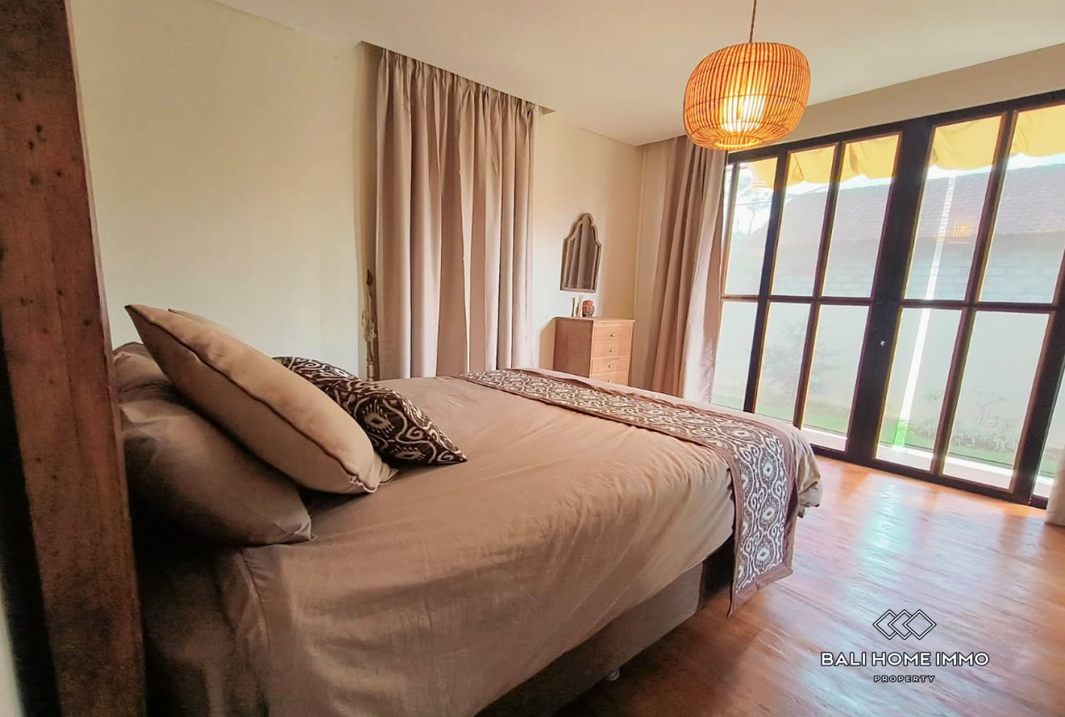 Exquisite 3-Bedroom Spacious villa for sale in Mawang Kelod, Lodtunduh view 15