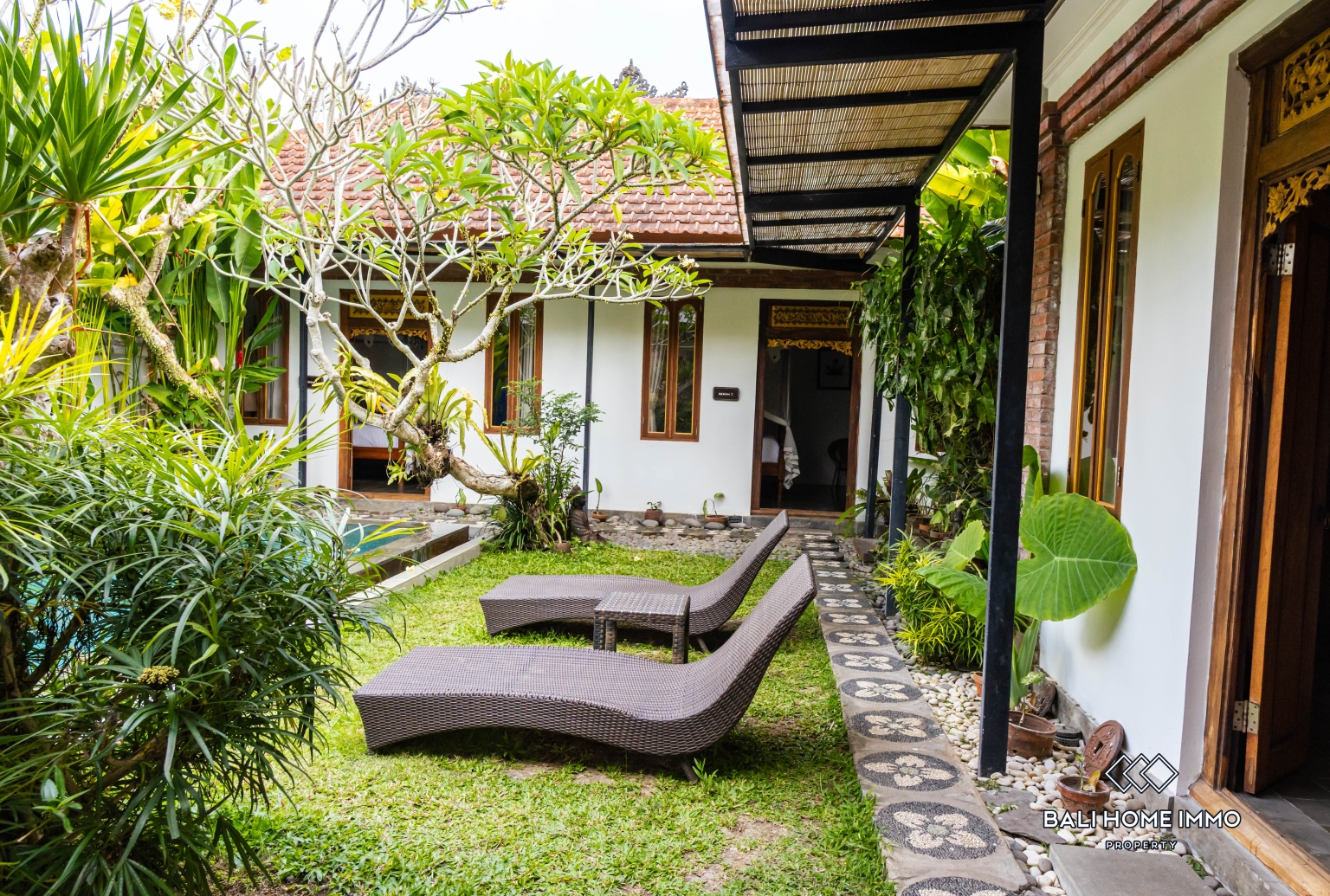 Exquisite 3-Bedroom villa for rent in Nyuh Kuning Ubud view 16