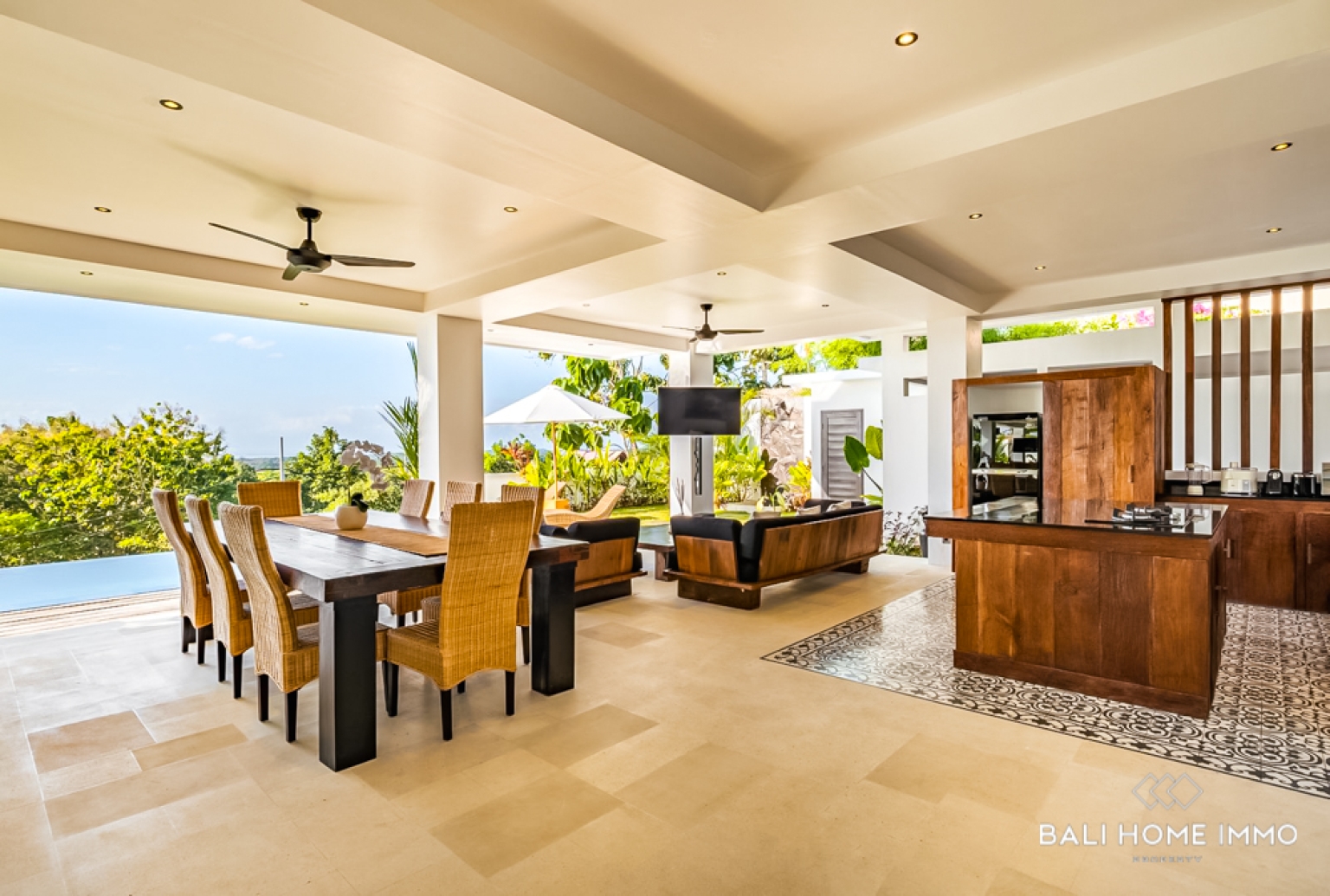 EXQUISITE 3 BEDROOM WITH OCEAN VIEW VILLA FOR SALE LEASEHOLD IN BINGIN view 8