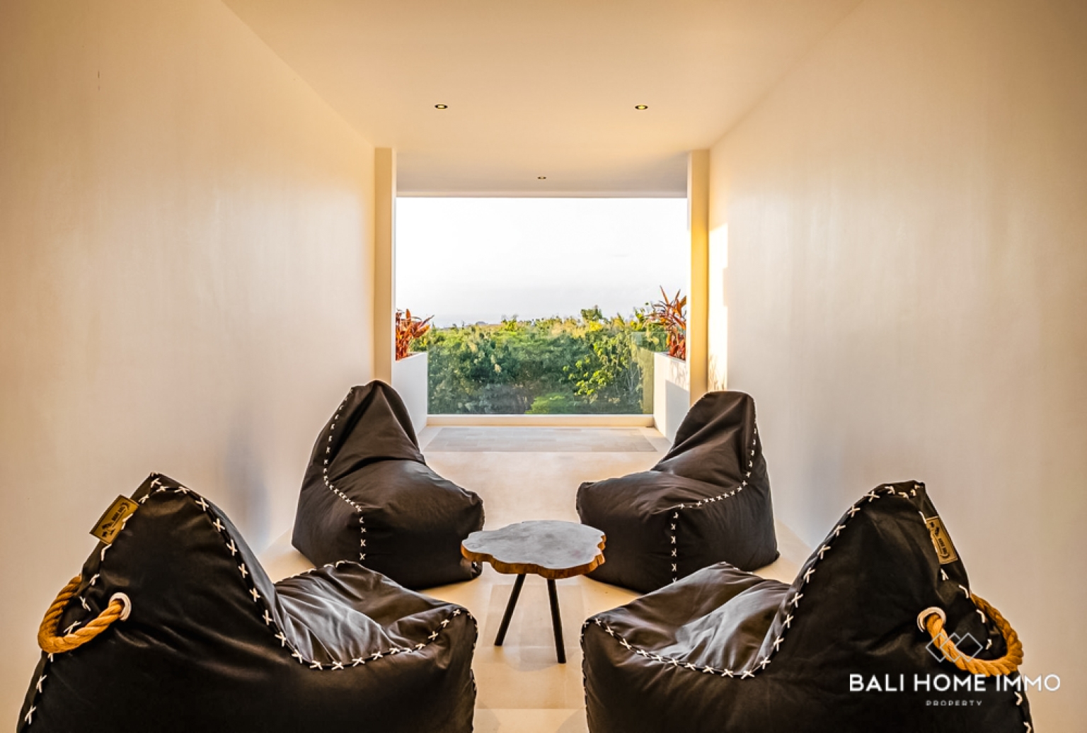 EXQUISITE 3 BEDROOM WITH OCEAN VIEW VILLA FOR SALE LEASEHOLD IN BINGIN view 22