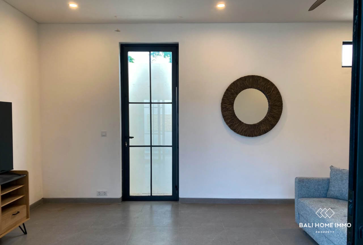 FAMILY 3 BEDROOM VILLA FOR SALE LEASEHOLD IN KABA KABA view 3