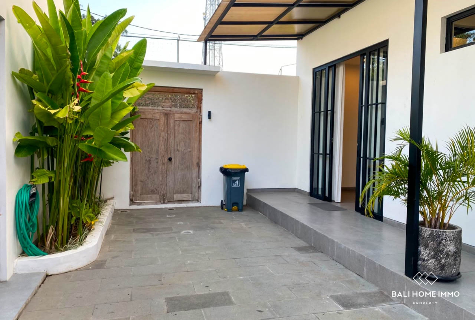 FAMILY 3 BEDROOM VILLA FOR SALE LEASEHOLD IN KABA KABA view 16