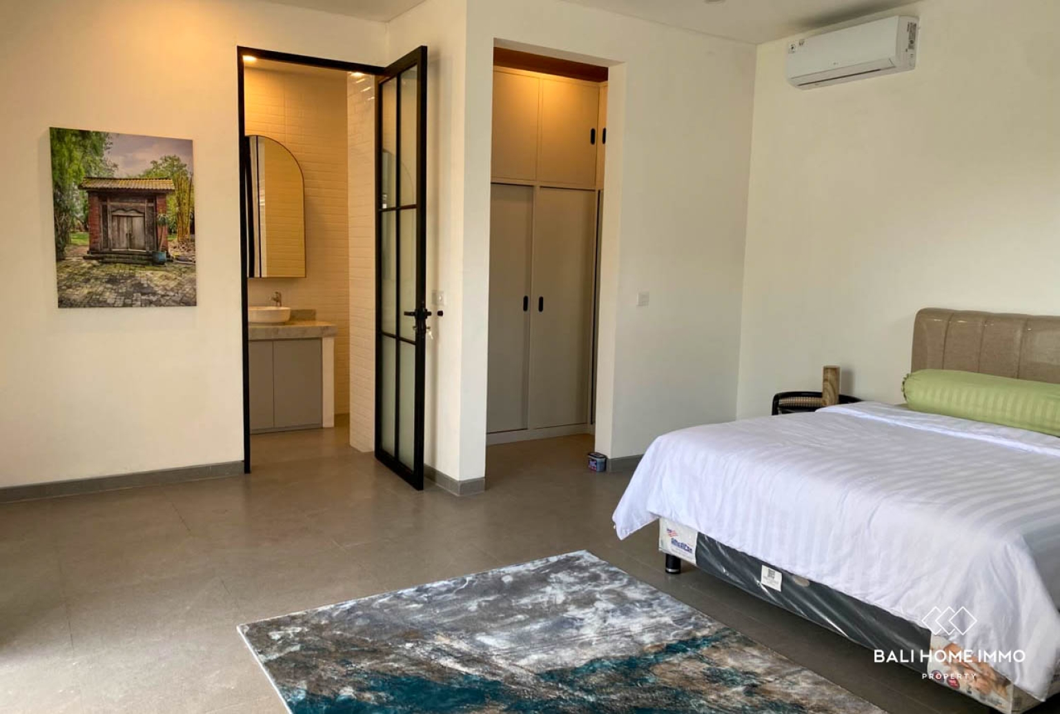 FAMILY 3 BEDROOM VILLA FOR SALE LEASEHOLD IN KABA KABA view 6