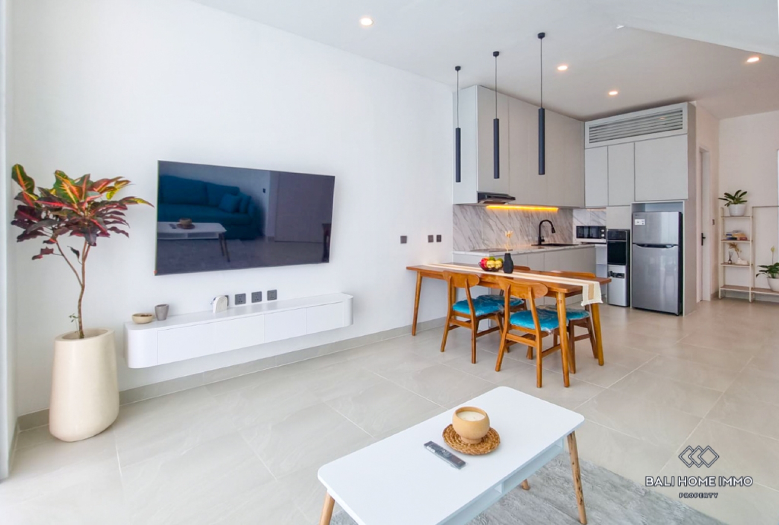 Five units 2 bedroom villa for sale in Bali Batu Belig view 5