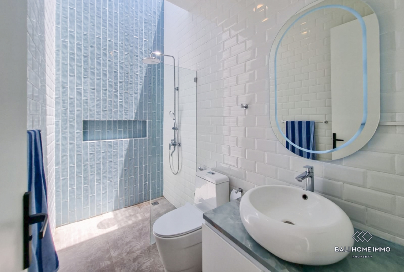 Five units 2 bedroom villa for sale in Bali Batu Belig view 22