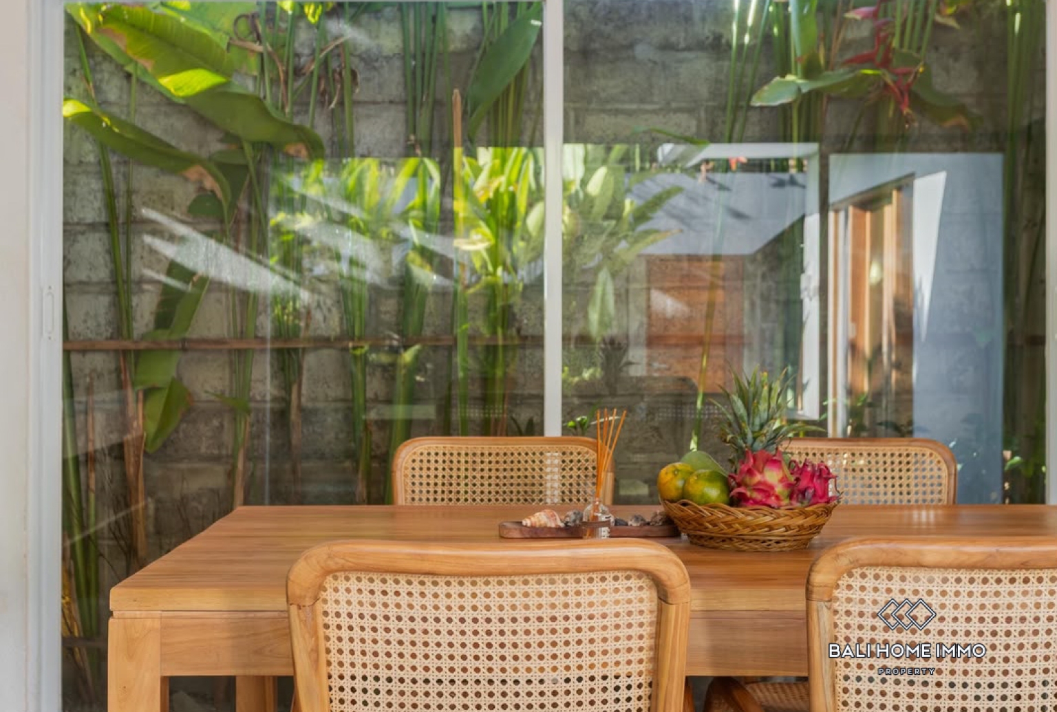 Flexible Investment Estate In Padonan : 6 Units Guest House + 1 Unit Private Villa view 5