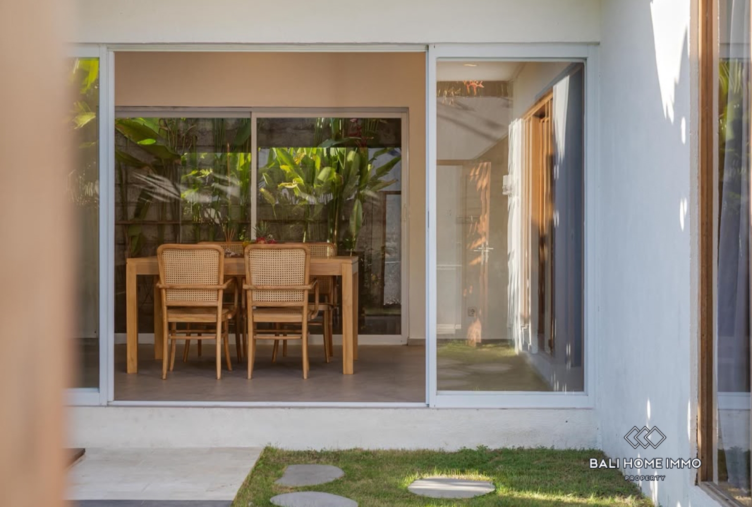 Flexible Investment Estate In Padonan : 6 Units Guest House + 1 Unit Private Villa view 15