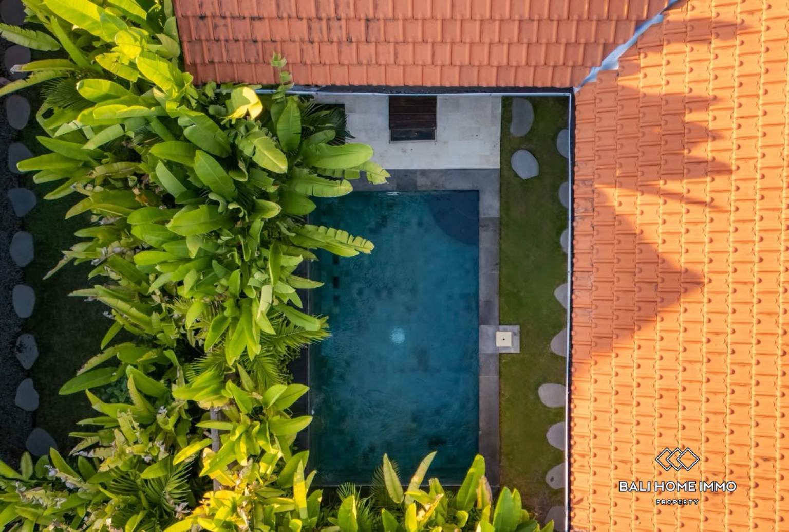 Flexible Investment Estate In Padonan : 6 Units Guest House + 1 Unit Private Villa view 21