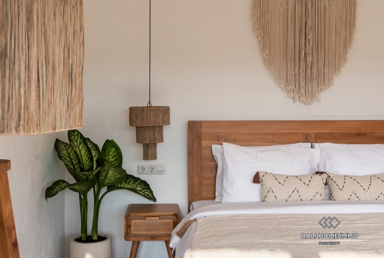 Flexible Investment Estate In Padonan : 6 Units Guest House + 1 Unit Private Villa view 12