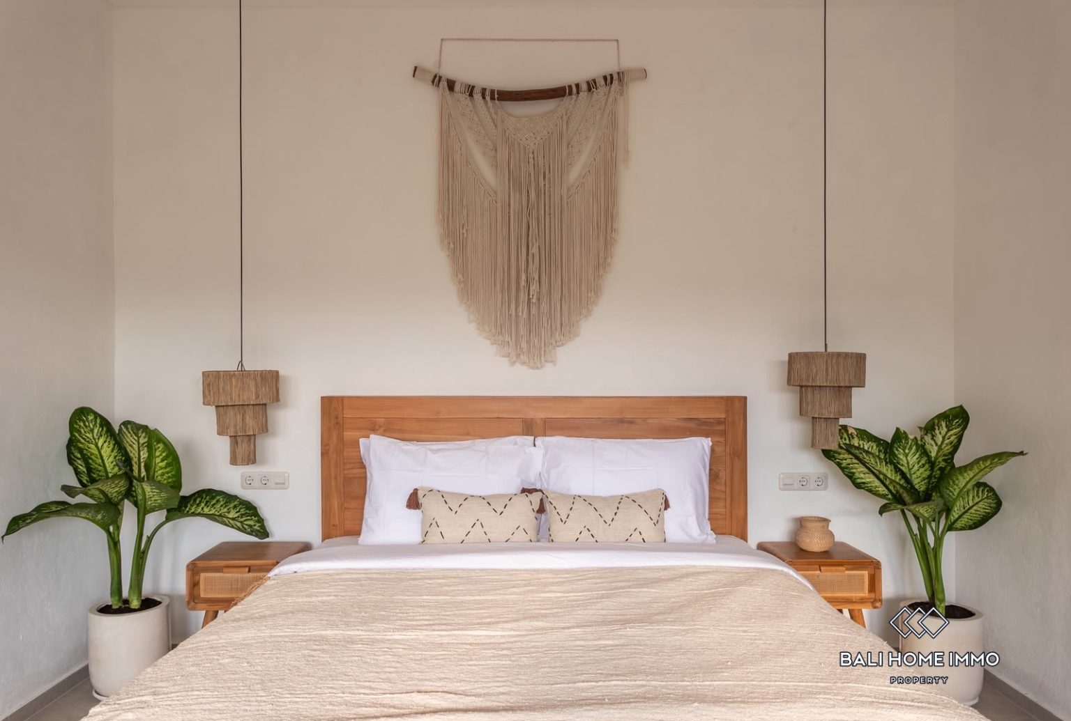 Flexible Investment Estate In Padonan : 6 Units Guest House + 1 Unit Private Villa view 10
