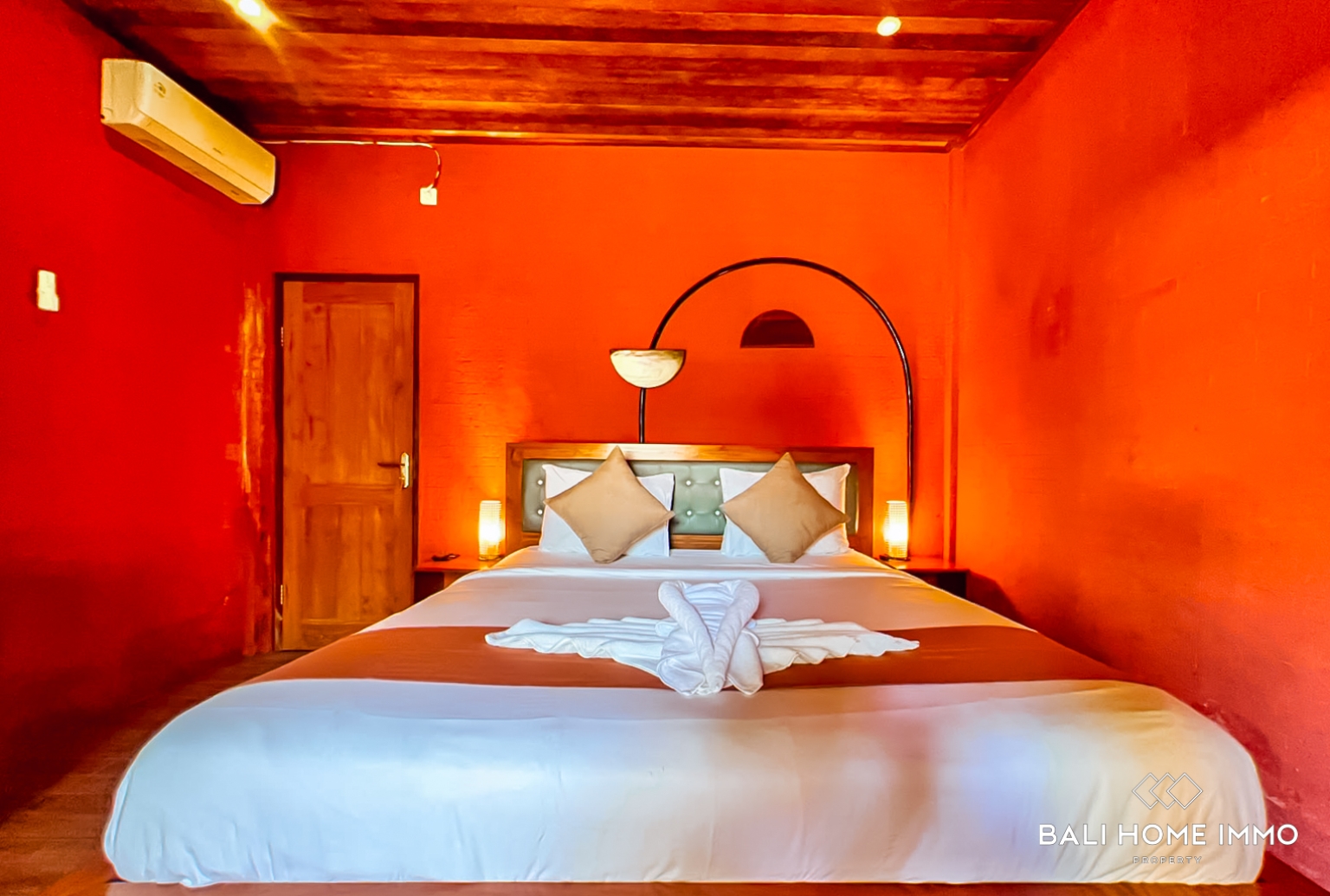 Garden Boutique Retreat with 14 Total Bedrooms for Sale on Leasehold in Pecatu view 13