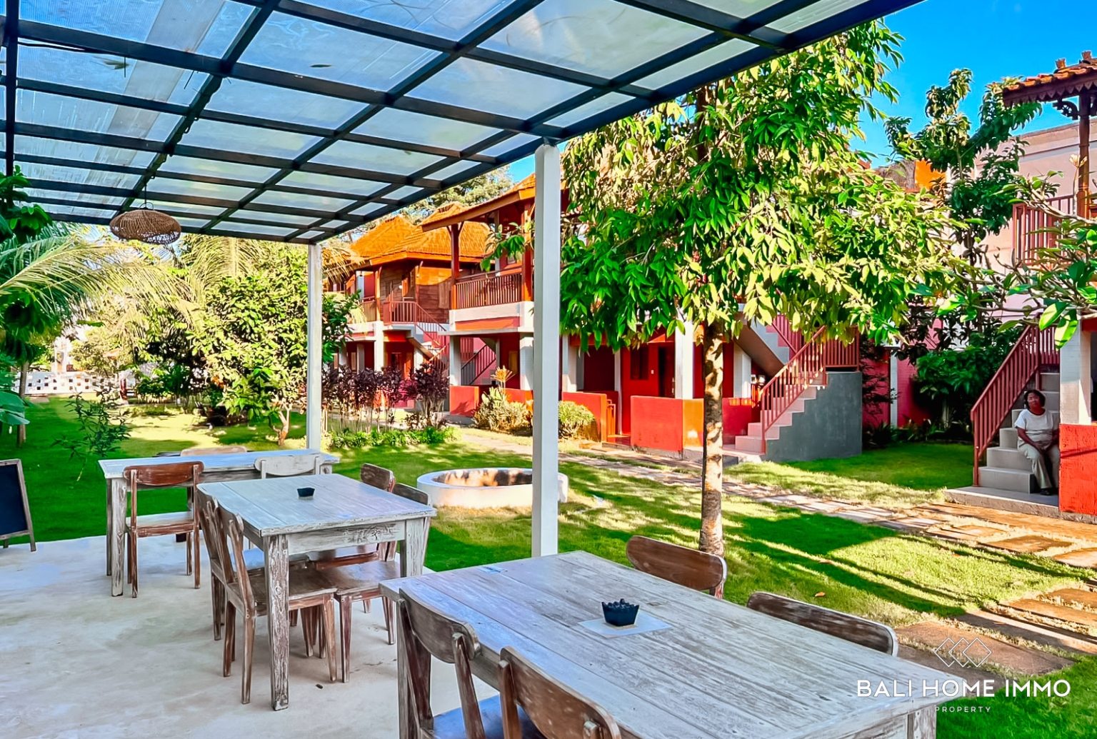 Garden Boutique Retreat with 14 Total Bedrooms for Sale on Leasehold in Pecatu view 8