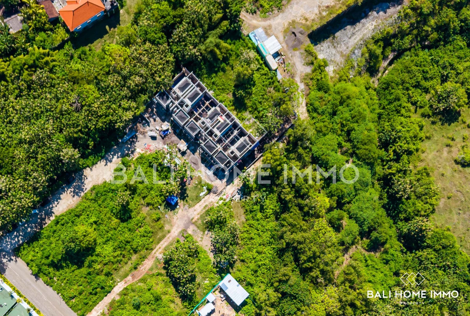 Good Deal Touristic Land for Sale Leasehold in Bingin view 3