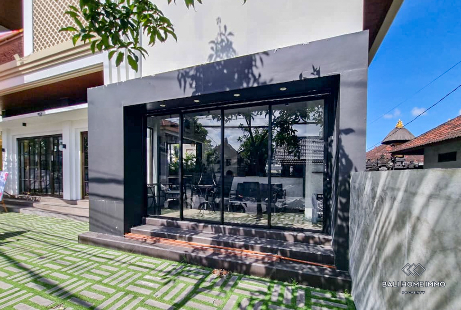 Hostel and Cafe for Rental in Bali Canggu Batu Bolong-Echo Beach view 21