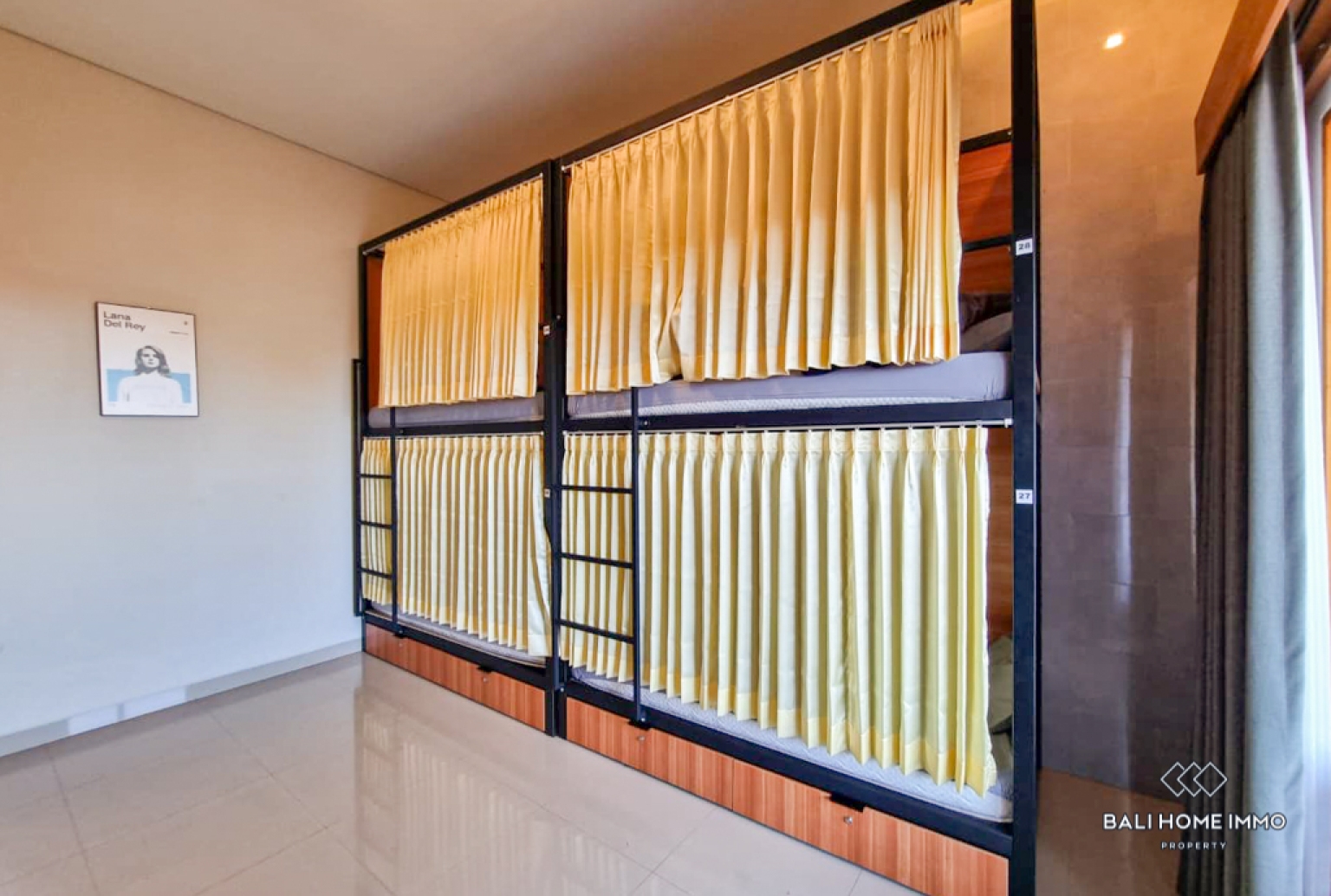 Hostel and Cafe for Rental in Bali Canggu Batu Bolong-Echo Beach view 10