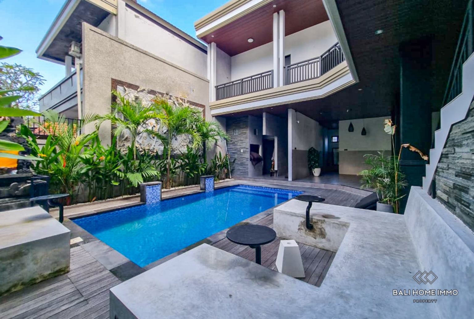 Hostel and Cafe for Rental in Bali Canggu Batu Bolong-Echo Beach view 14