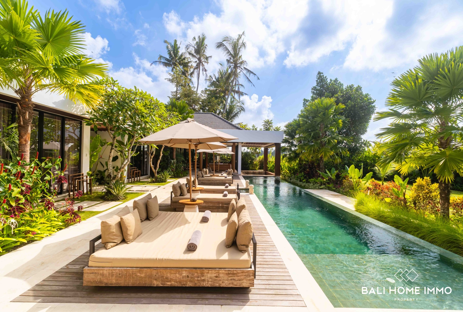 Luxurious 4 bedroom Villa with Stunning Rice Field & Mountain Views in Singapadu view 27