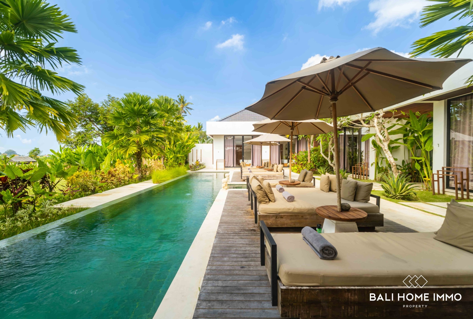 Luxurious 4 bedroom Villa with Stunning Rice Field & Mountain Views in Singapadu view 25