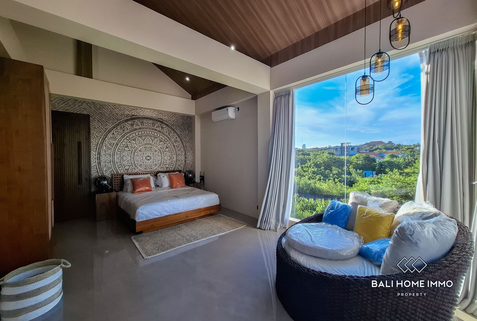 LUXURIOUS 5 BEDROOM VILLA ESTATE FOR SALE NEAR PANDAWA BEACH view 13