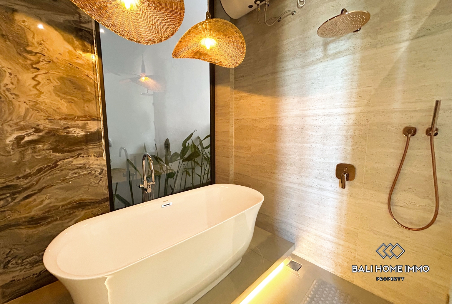 VILLA DE LUXE DE 5 CHAMBRES À VENDRE PRÈS DE LA PLAGE DE PANDAWA view 29