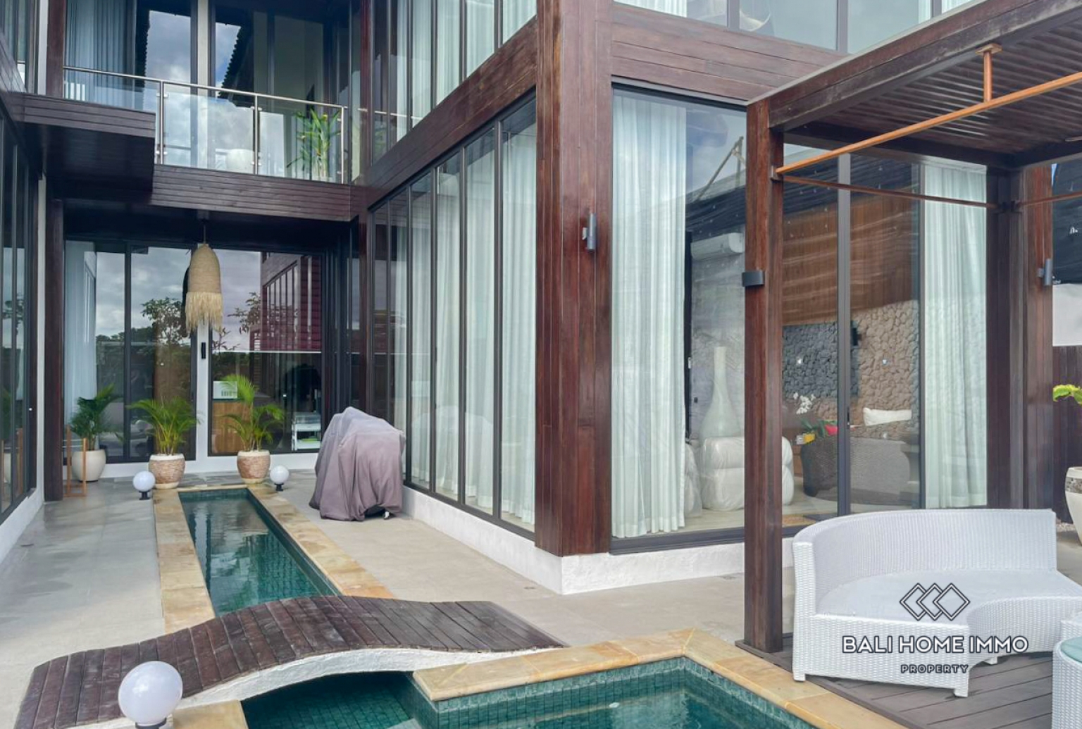 LUXURIOUS 5 BEDROOM VILLA ESTATE FOR SALE NEAR PANDAWA BEACH view 27