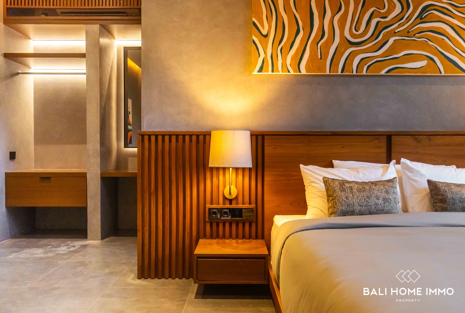 Luxurious 5 Bedroom Villa for Sale Freehold in Bali Canggu Batu bolong beach view 17