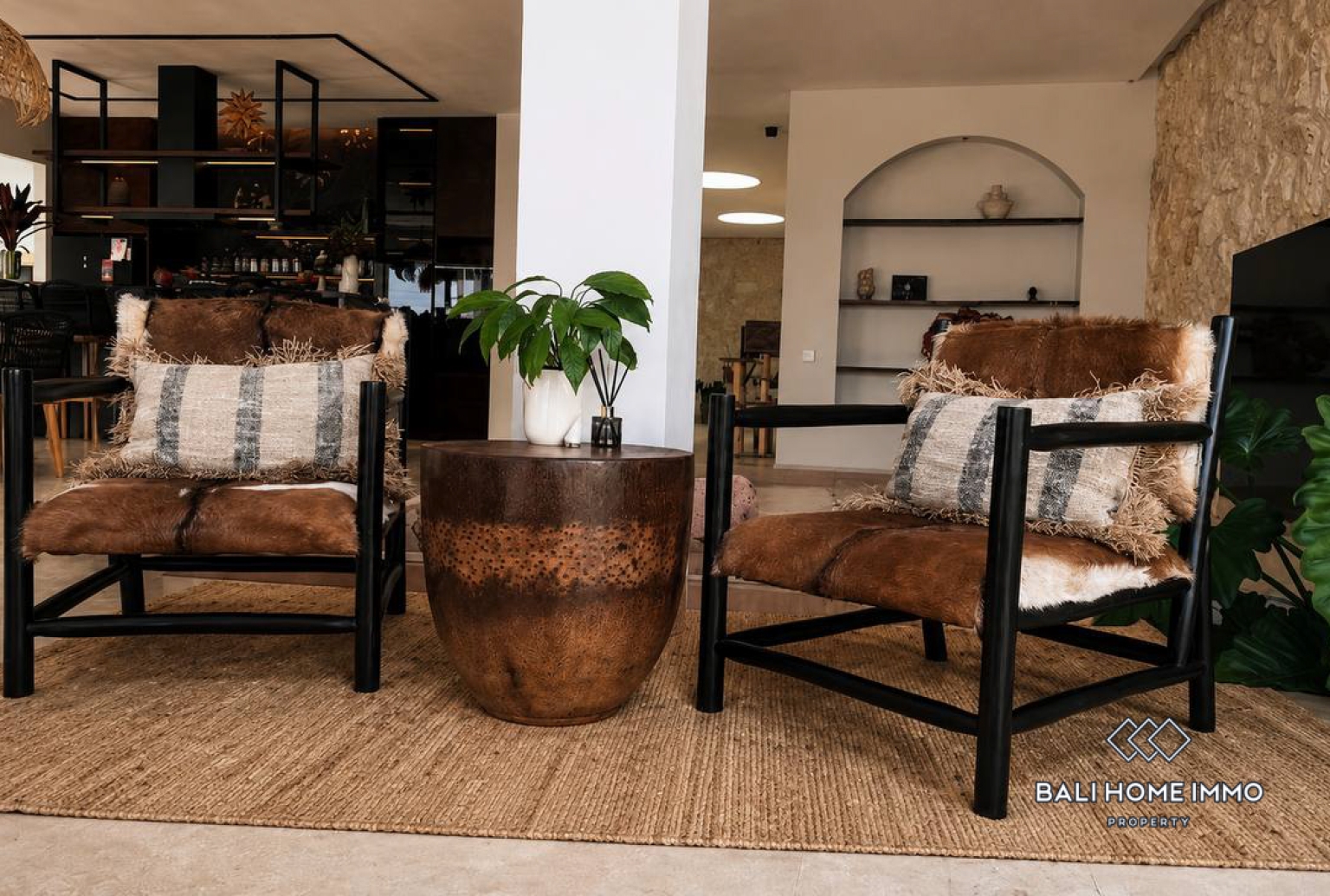 Luxueuse villa de 6 chambres avec vue sur l'océan à vendre près de la plage de Pandawa view 9