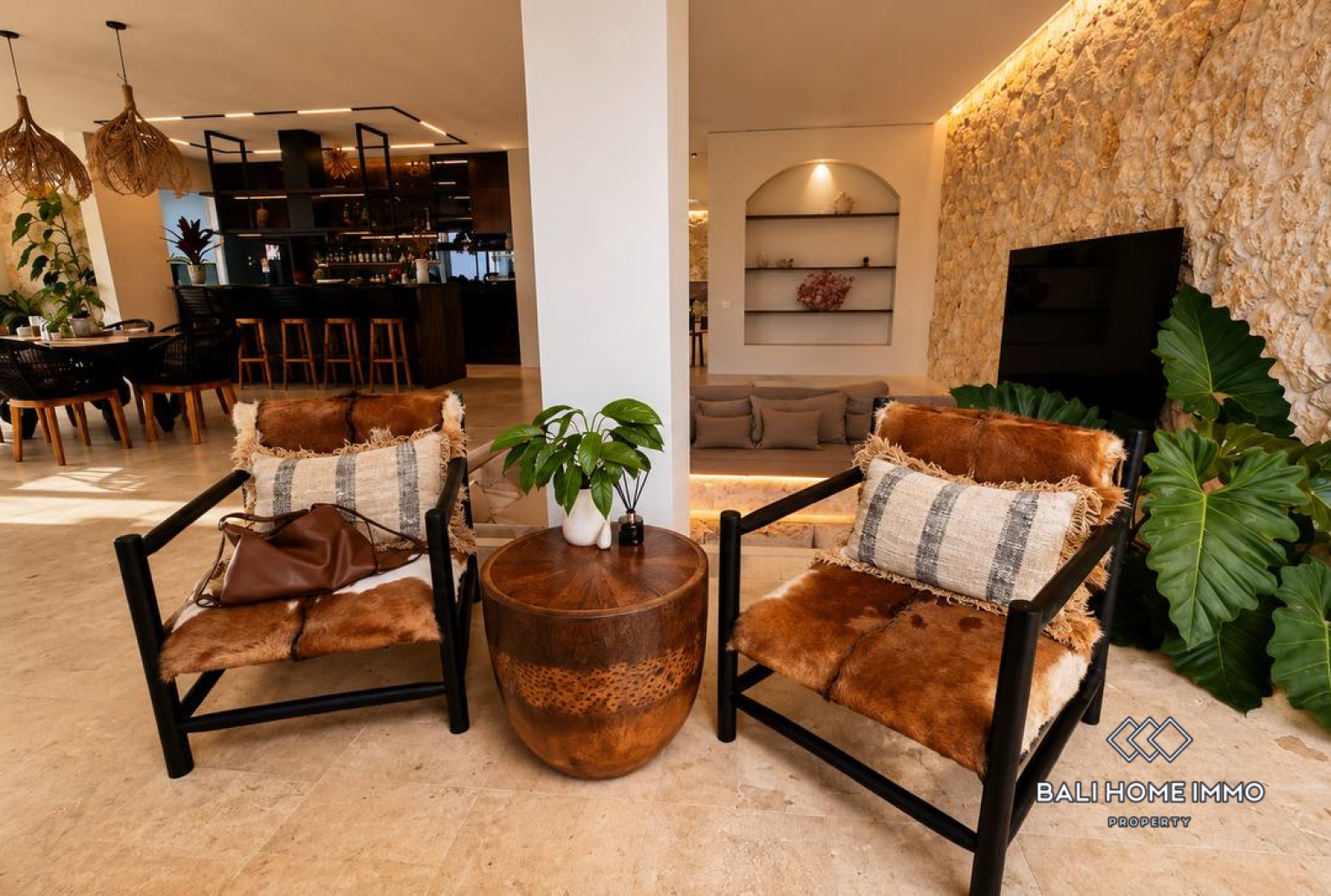 Luxueuse villa de 6 chambres avec vue sur l'océan à vendre près de la plage de Pandawa view 8