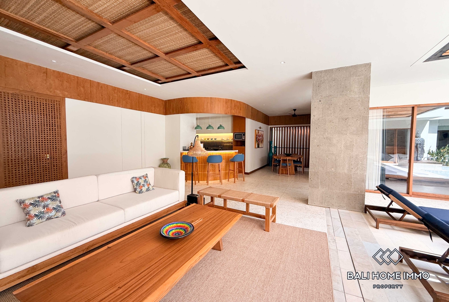 Luxury 2  Bedroom Villa For Rent in Canggu Berawa view 4