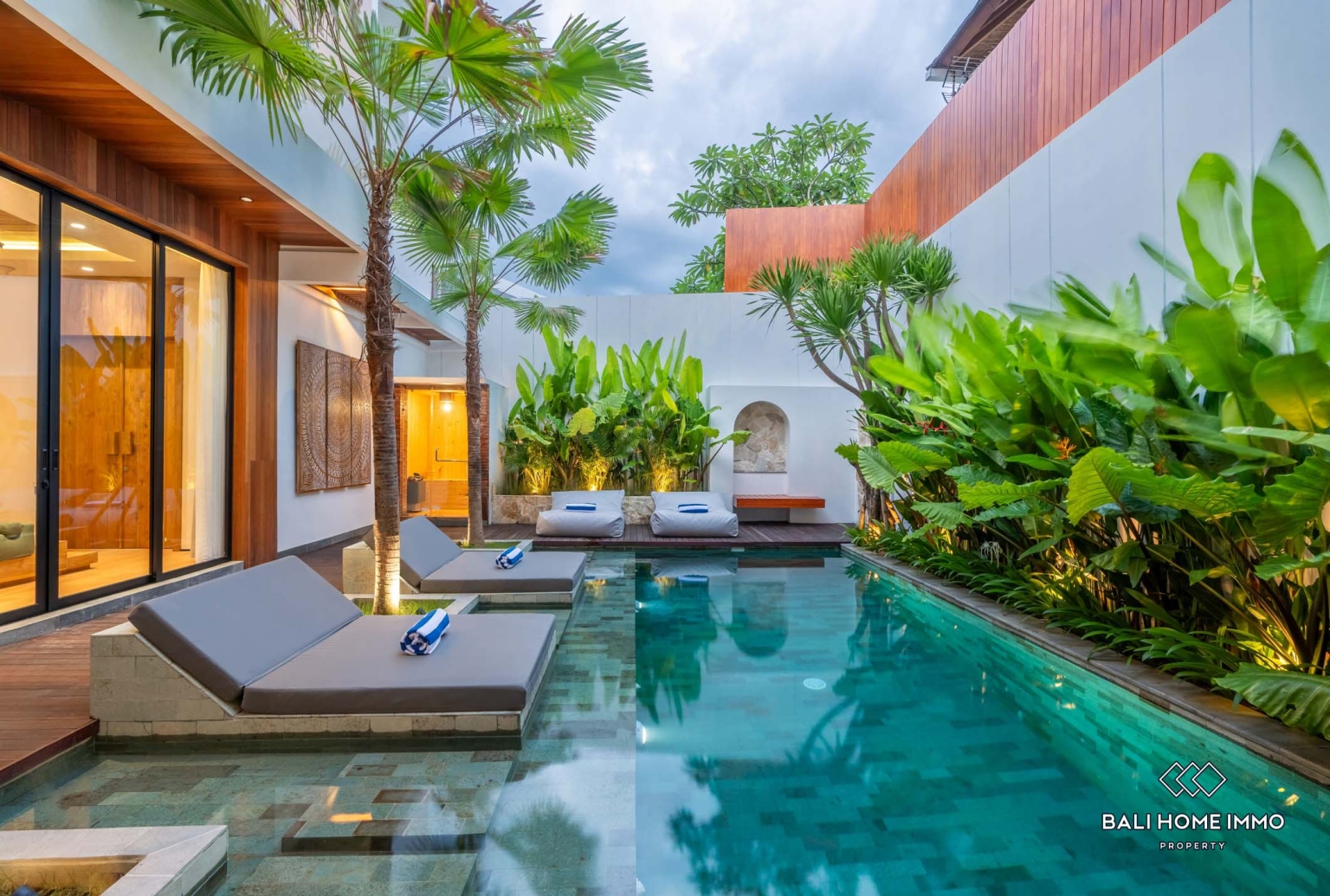 Luxury 3 Bedrooms villa with sauna for long-term rental in bali - Berawa view 25