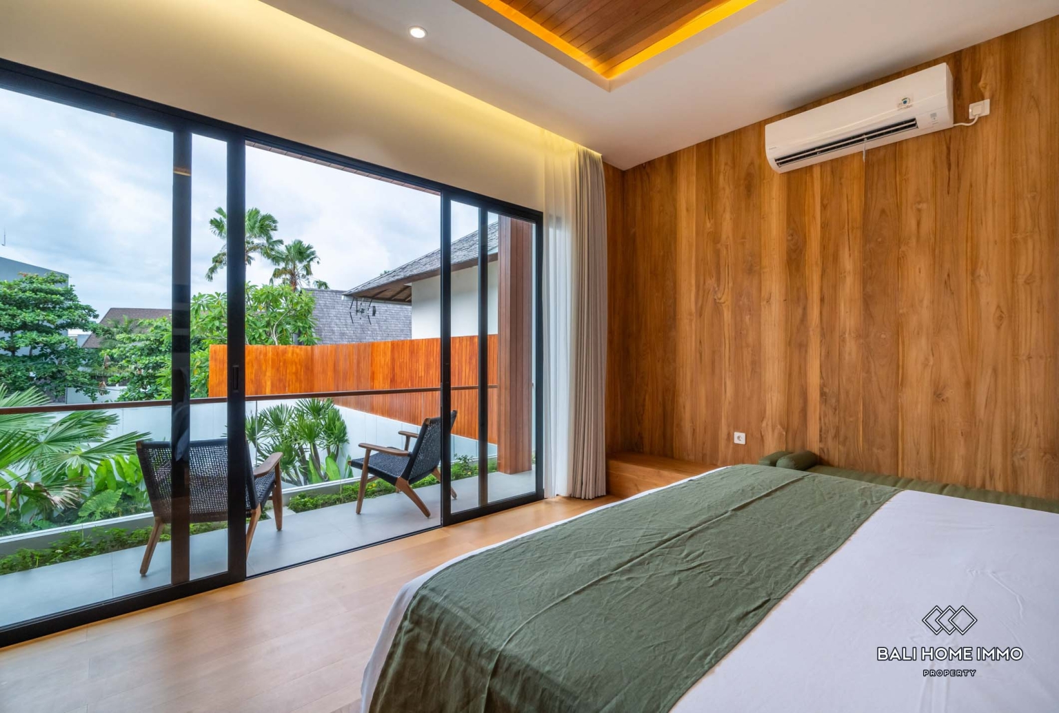 Luxury 3 Bedrooms villa with sauna for long-term rental in bali - Berawa view 19