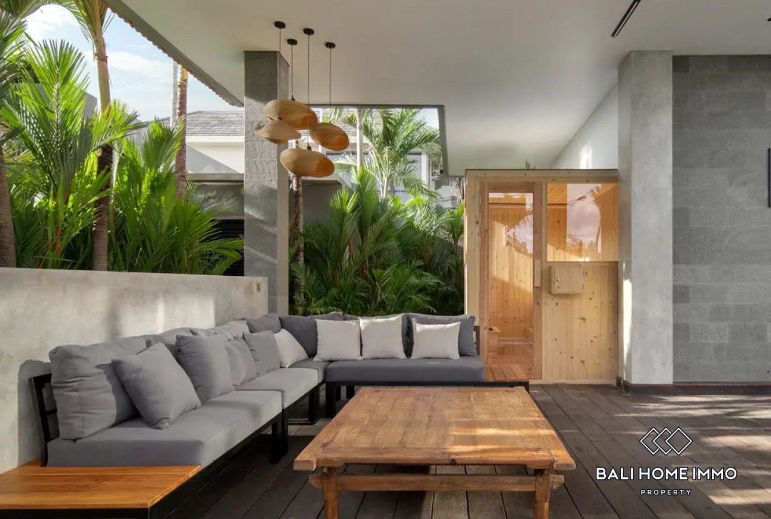 Luxury 4 Bedroom Family Villa for Rent in Umalas view 2
