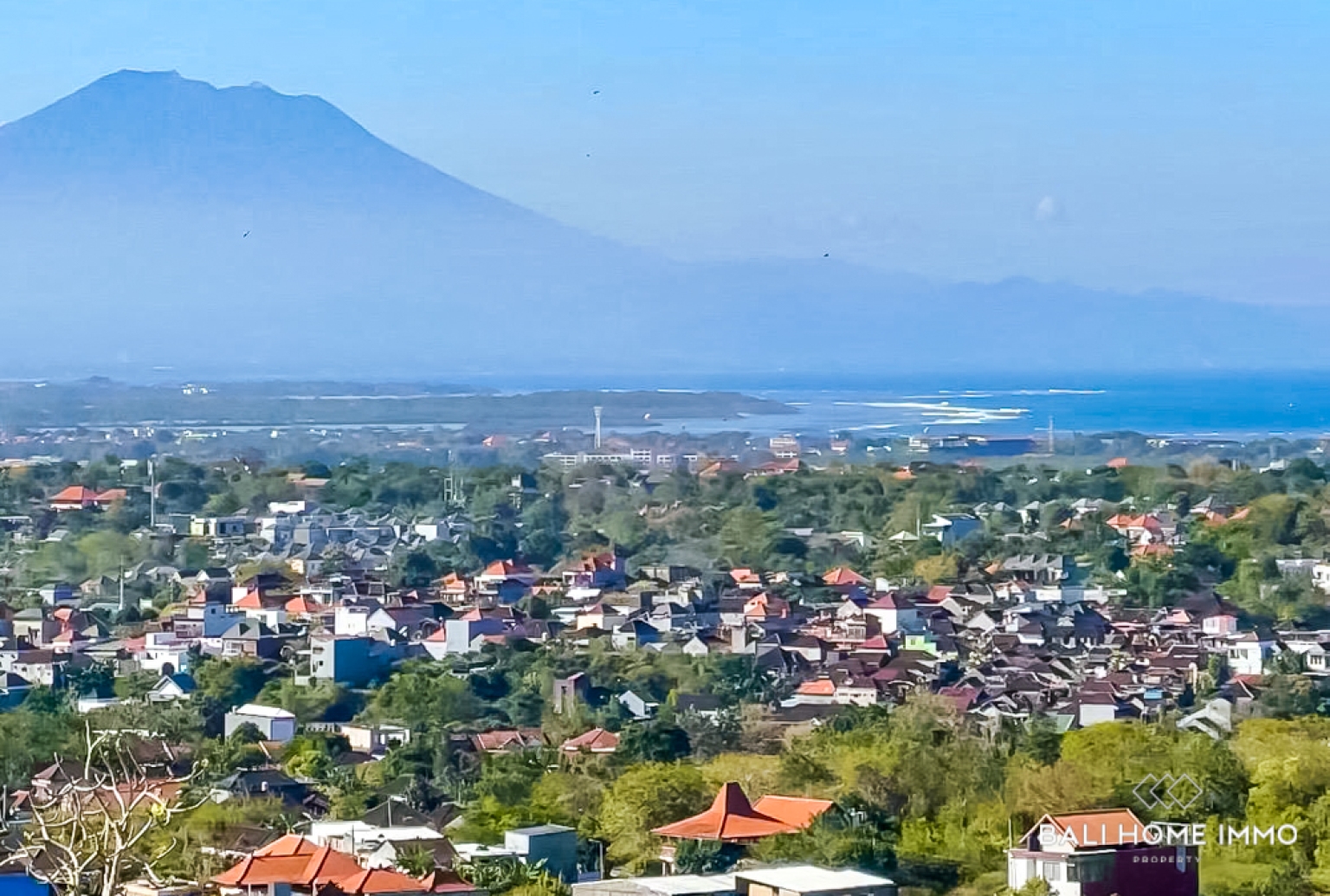 VILLA DE LUXE DE 4 CHAMBRES AVEC VUE SUR L'OCÉAN ET PERCH SUR LES COLLINES À VENDRE À PANDAWA view 4