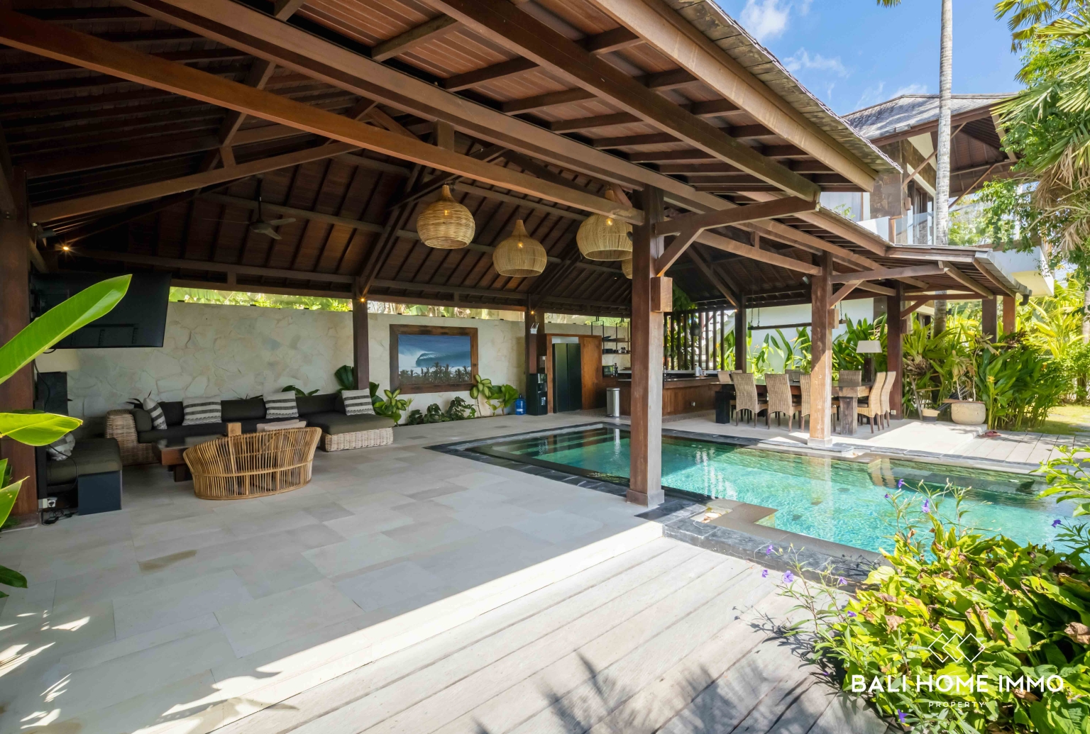 VILLA DE LUXE DE 5 CHAMBRES AVEC VUE SUR L'OCÉAN À VENDRE EN BAIL À BINGIN view 7