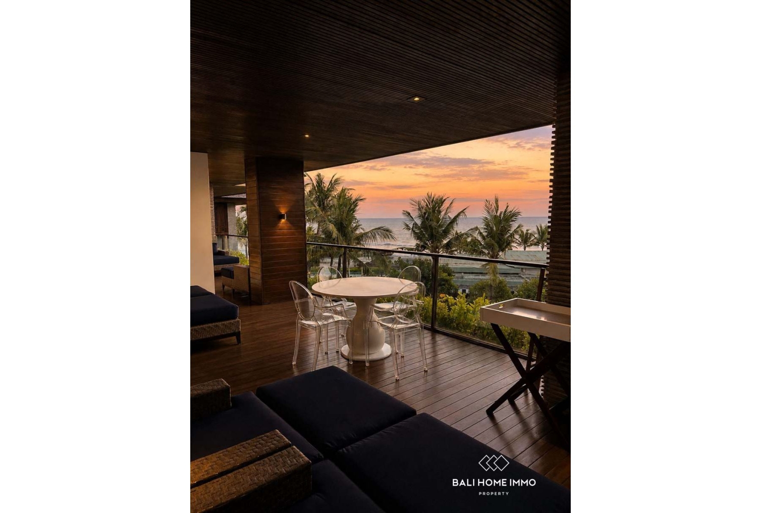 Villa Penthouse Mewah 3 Kamar untuk Dijual dengan Status Hak Sewa di Canggu Bali view 22