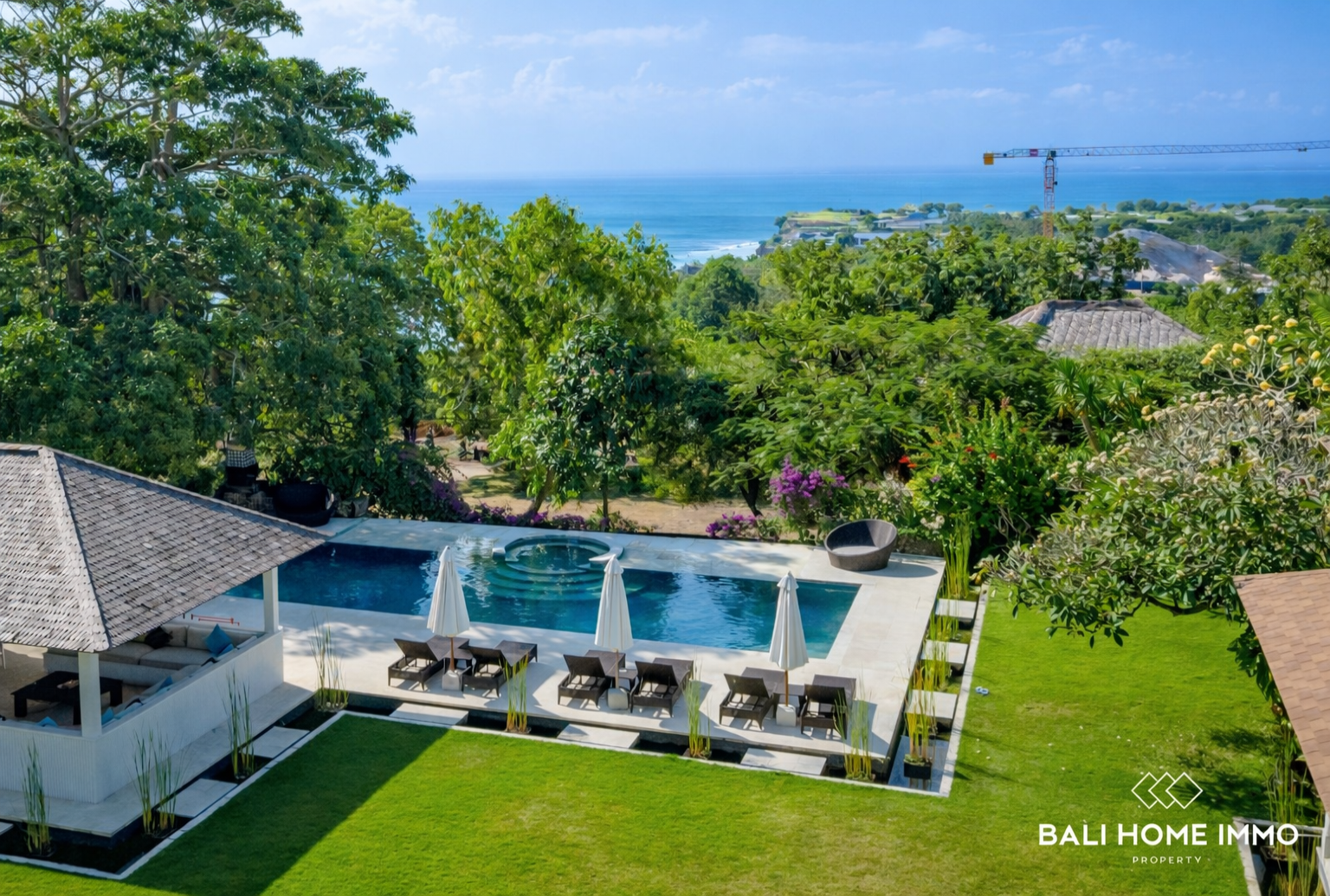 10-bedroom leasehold villa in Uluwatu — photo 3 of 5