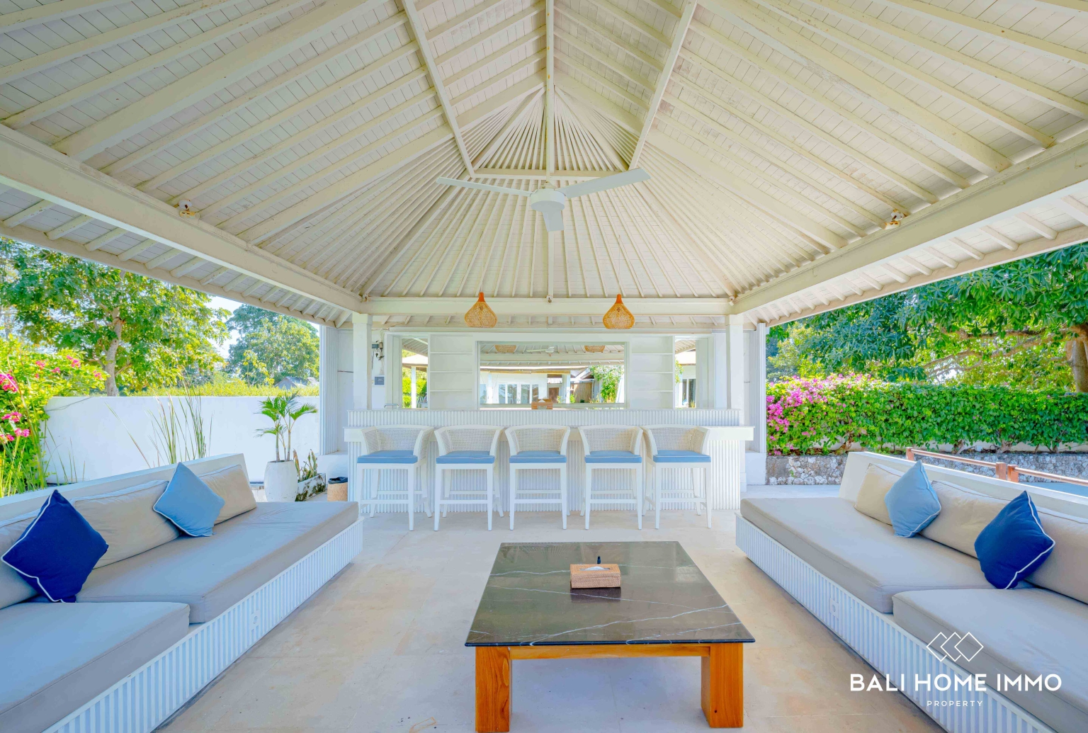 Majestic 10 Bedroom Cliffside Estate with Panoramic Ocean Views view 13