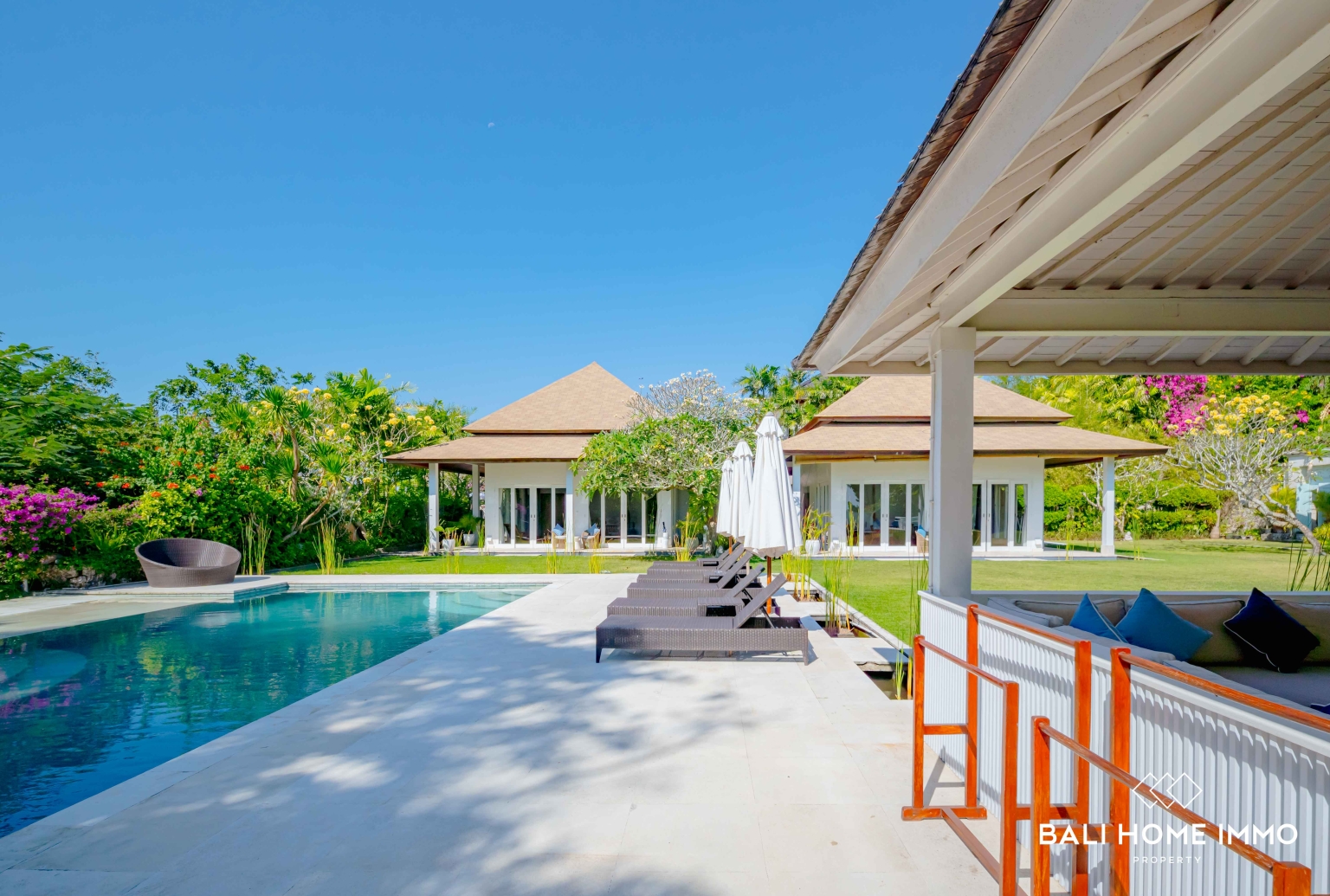 Majestic 10 Bedroom Cliffside Estate with Panoramic Ocean Views view 30