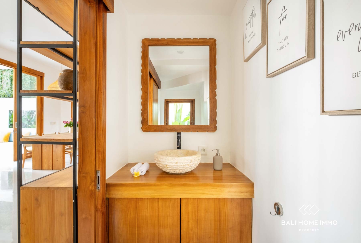 Mediterranean Tropical 4 Bedroom Villa for Sale and Rental in Canggu Bali view 17