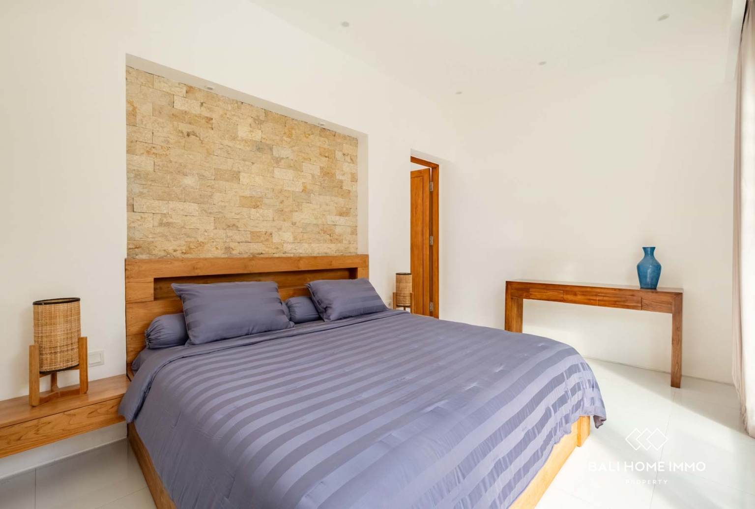 Mediterranean Tropical 4 Bedroom Villa for Sale and Rental in Canggu Bali view 10