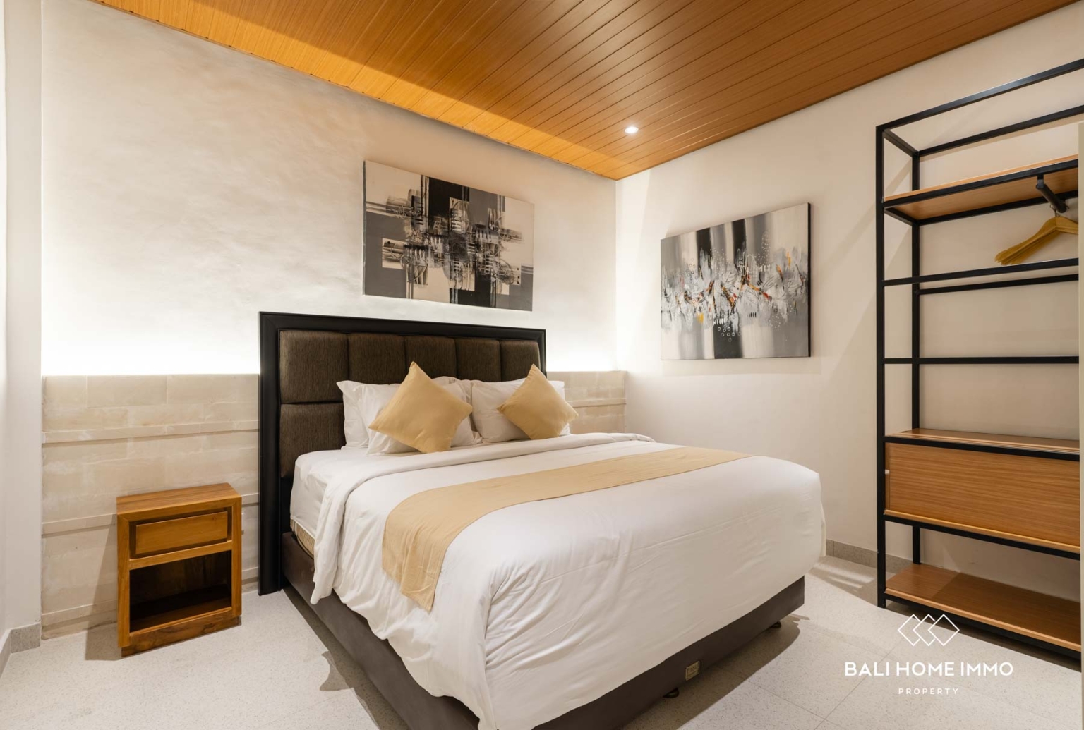VILLA GAYA MEZZANINE 2 KAMAR UNTUK DIJUAL DENGAN HARGA LEASEHOLD DI CANGGU BALI view 11