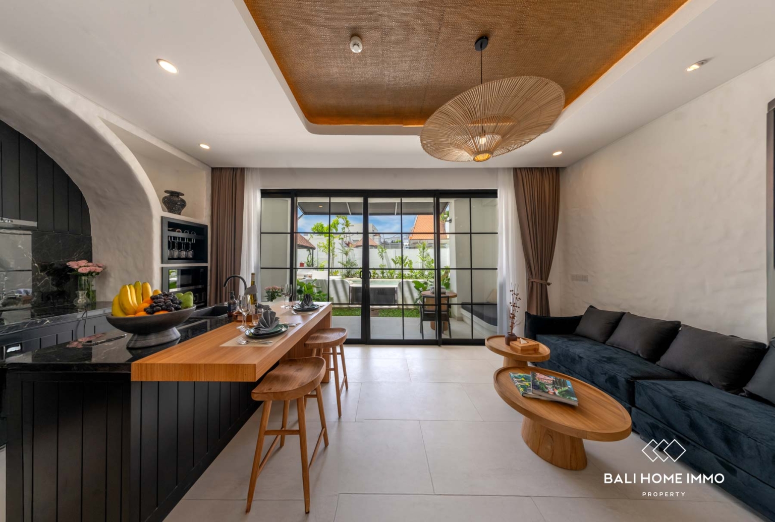 Appartement moderne d'une chambre à coucher à vendre en bail emphytéotique à Berawa, Bali view 2