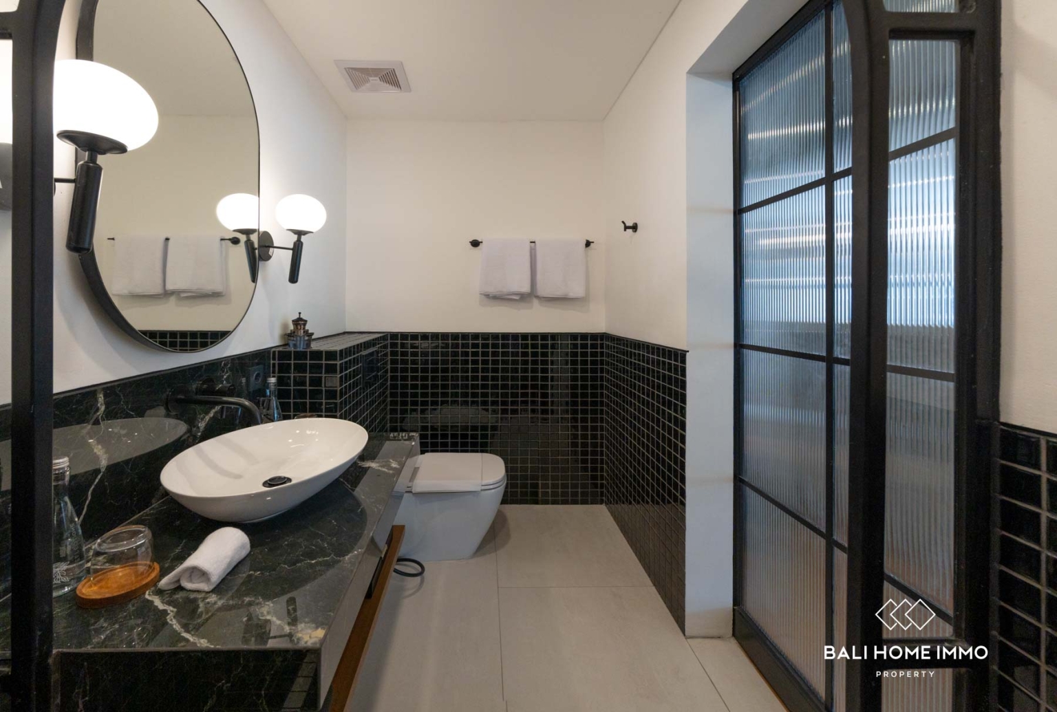 Appartement moderne d'une chambre à coucher à vendre en bail emphytéotique à Berawa, Bali view 13