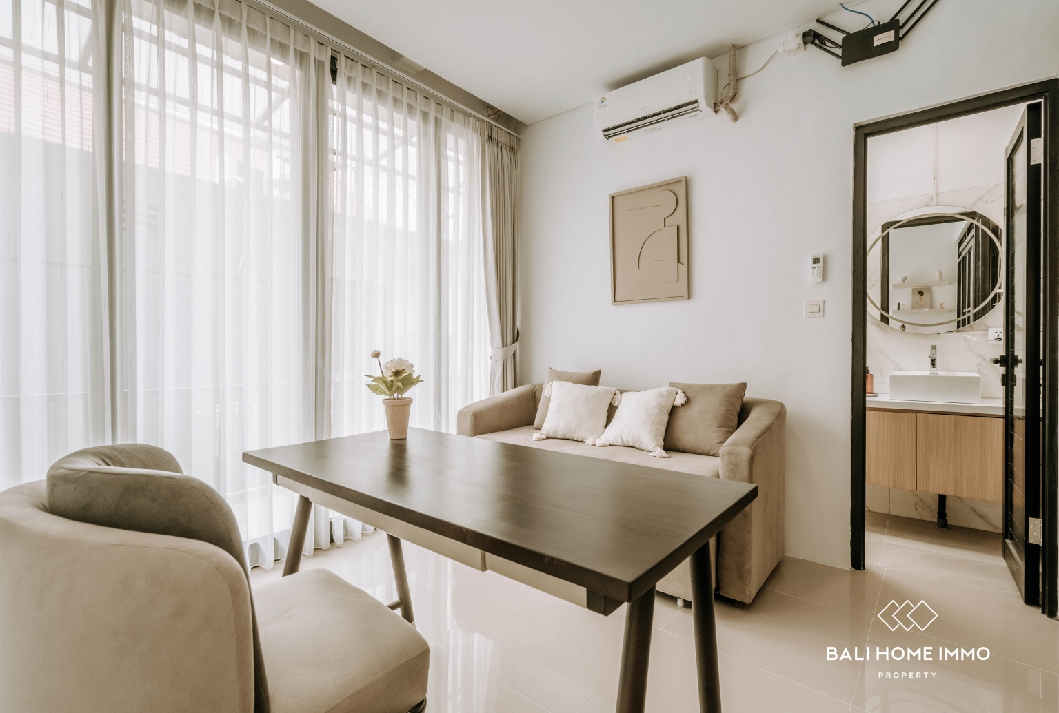 Villa Modern 1 Kamar + Ruang Kerja dengan Sauna Pribadi Dijual di Tumbak Bayuh view 6