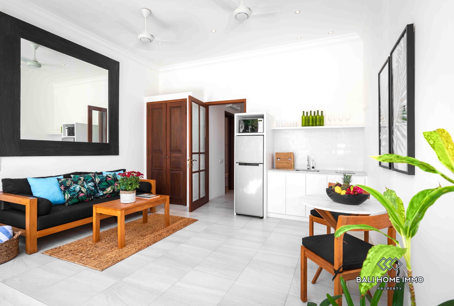 villa moderne de 1 chambre à vendre en location à Bali Seminyak view 4