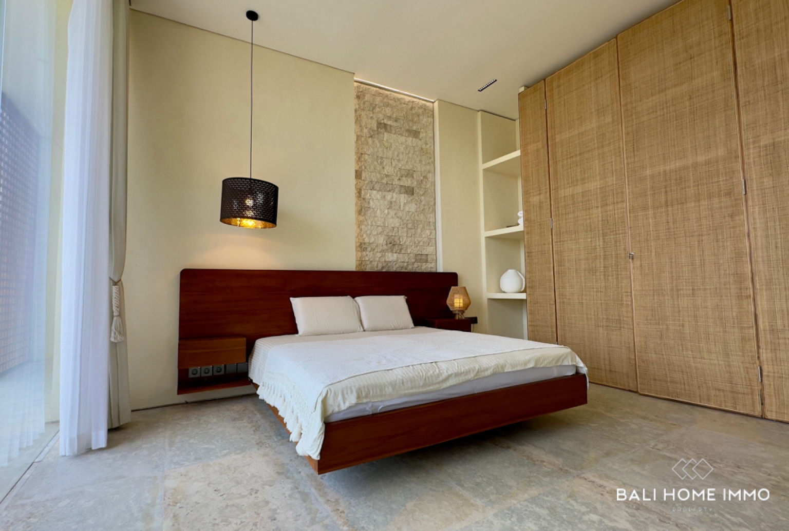 Villa moderne de 2 chambres avec vue sur l'océan à vendre en bail emphytéotique à Pandawa view 11