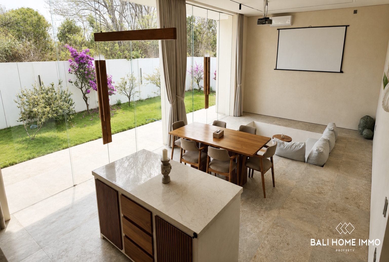 MODERN 2 BEDROOM OCEAN VIEW VILLA FOR SALE LEASEHOLD IN PANDAWA view 7